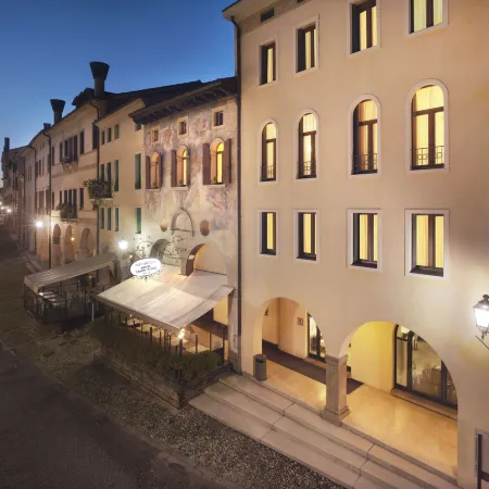 Hotel Canon d'Oro