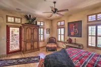 Pet-Friendly Lake Havasu Gem Patio, Grill and Yard