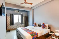 Fabexpress Westin Plaza Hotels in Hooghly