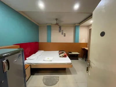 Starline Hotel Hotels near Astabal Ground