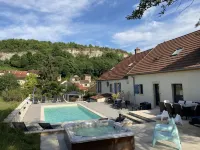 클로스 드 벨 뢰쉬 놀레 호텔