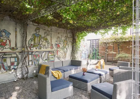 Living Hotel Nürnberg Отели в г. Нюрнберг