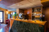 Hotel Au Soleil - Bar