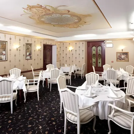 Hotel Anna Palace
