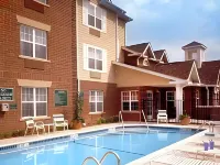 TownePlace Suites Detroit Dearborn - Pools