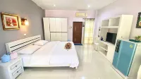 Pennaung Resort Hotels in Bueng Kan