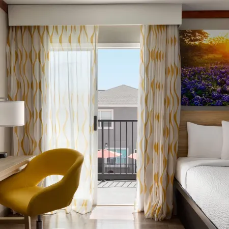 Days Inn by Wyndham Suites Fredericksburg