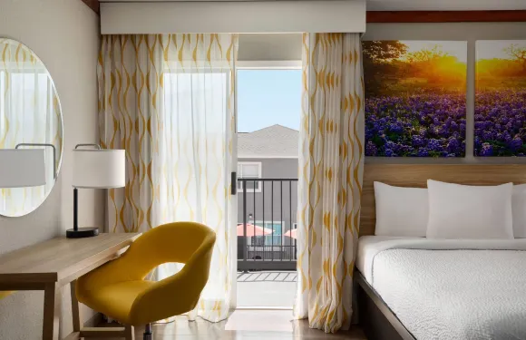 弗雷德裏克斯堡戴斯套房酒店