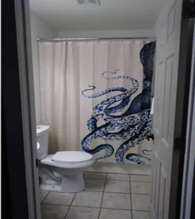 Wine Alley East suite