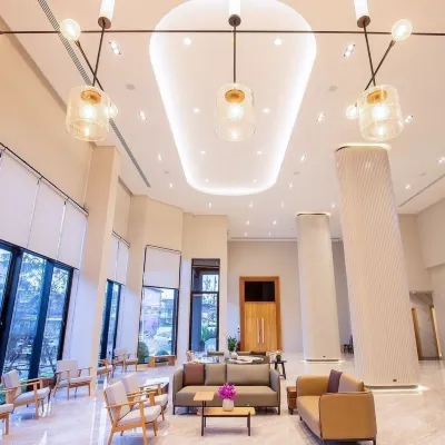 Centara Life Wisma Hotel Ratchaburi Hotels near Clock Tower