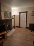 Sha-Ron's Place 2 bedroom home in McKees Rock, Pittsburgh Hotels near Fawcett Fields