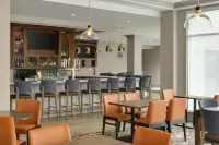 Hilton Garden Inn Riverhead - Pet friendly