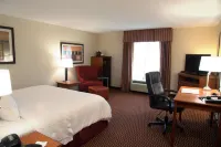 Hampton Inn Charleston-Southridge