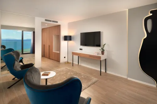 Amphora Hotel Photos