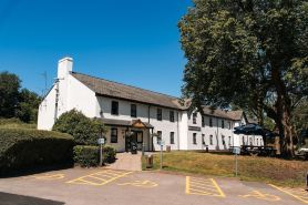 Coach & Horses Hotel