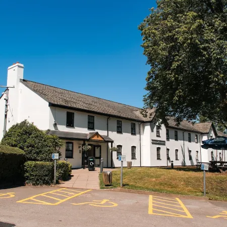 Coach & Horses Hotel