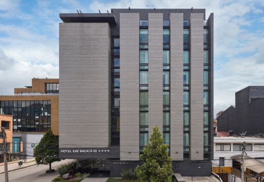 BacataHotel Overview