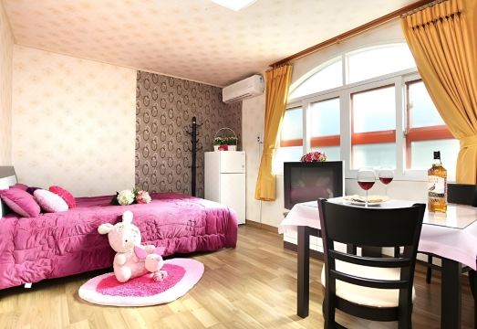 숲속에산장펜션