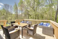 Lake Anna Gem w/ Private Saltwater Pool & Arcade! - 3-Star