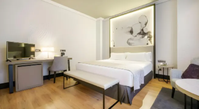 Hotel Ilunion Bilbao Hotels in 