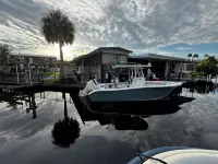 2-Bedroom Sleeps 4, Waterfront Cottage and Mooring Near Homosassa Springs