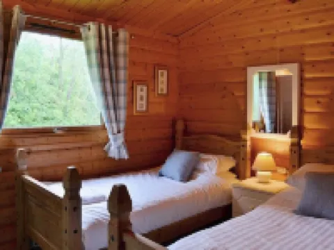 Luxurious 2 Bed Log Cabin Scandinavian Lodge in Louth Lincolnshire (2B Sleeps 6) Hotel di 