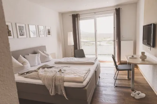 Weingut Gehlen-Cornelius Hotels in Brauneberg