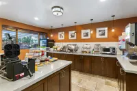 Best Western Hi-Desert Inn - petit déjeuner