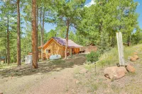 Alpine Cabin w/ Deck: 3 Mi to Luna Lake! - Landsted