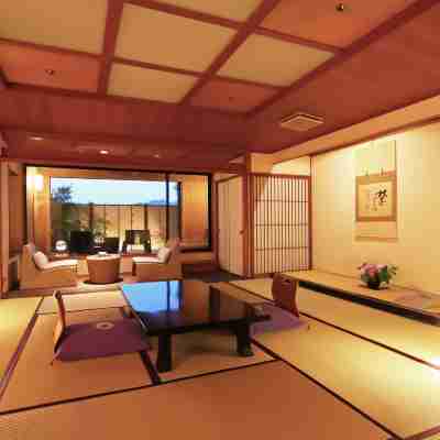 Toi Fujiya Hotel Rooms