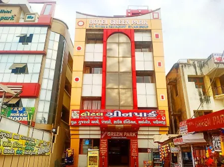 Hotel Greenpark Отели в г. Банаскантха