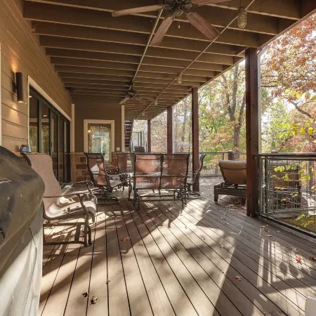 Pottsboro Group Getaway Close to Lake Texoma!
