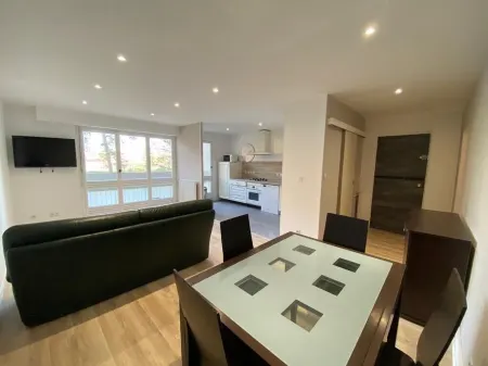 Entire apartment - Angoulême, France