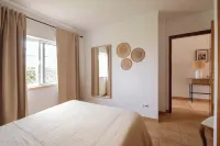 Casa do Arrozal Comporta Hotels in Comporta