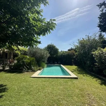 Charming Villa With AC in Alpilles