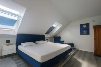 Moderne Maisonette Ferienwohnung in Royalem Stil