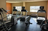 Country Inn & Suites by Radisson, Owatonna, MN - Gym