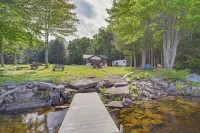 Peaceful Lakefront Cabin Getaway Dock, Fire Pit! - parking