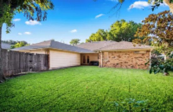 Central Updated 4 beds 3 baths