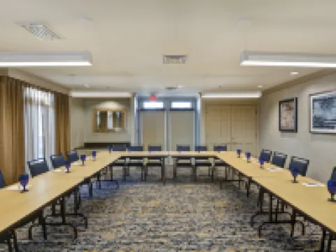 Homewood Suites by Hilton Windsor Locks Hartford Hotels in Windsor Locks