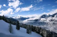 Renovated apartment in the heart of Pila a stone's throw from the ski lifts Hotels in Pila