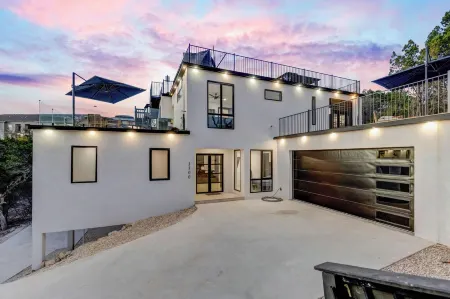 Lake House In Lago Vista-Lake Travis