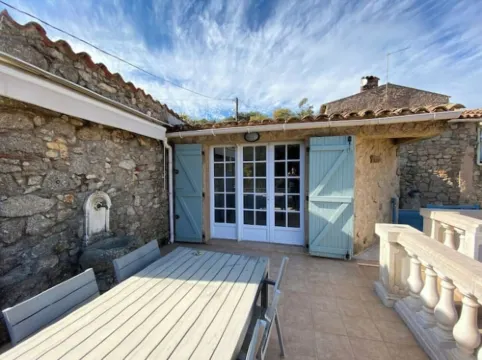 Maison 2 Le Plan de la Tour - Golfe de St Tropez 普朗－德拉圖爾酒店