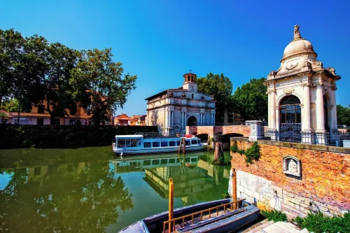 Studio apartment to get to know Padua on foot and reach Venice by river