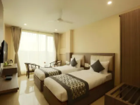 Hotel Jironi โรงแรมในจอร์ฮัต