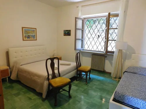 Villa Maria Lake View, apartment, terrace, near the village with parking.