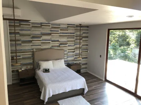 Prettiest House in Xiltla walking distance to  Edward James surrealistic  Castle