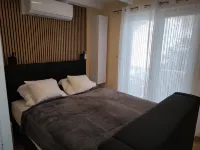 Apartment Directly by the Sea First Row Island Vir South. Near Zadar 2Pers.