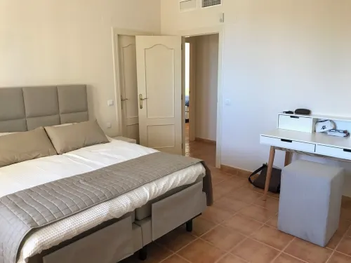 Roca de Leones, beautiful villa with sea view, close to beach and town