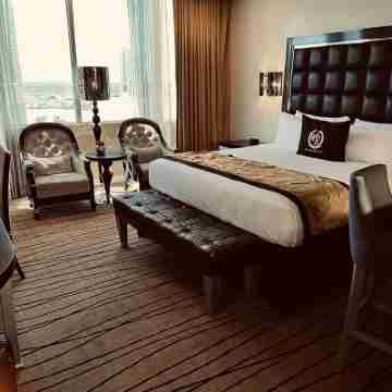 1 Bedroom Studio Sleeps 2 1King BedRoom Amenities Rooms